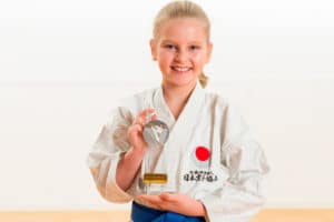 Årets karateka Silje Hjellum Bratten Bjørgvin karateklubb